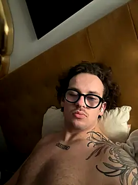 hardmecl online show from November 17, 2025, 9:31 pm