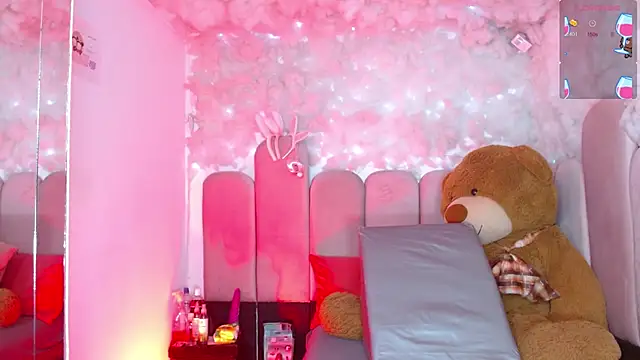 puca ebony online show from February 23, 2026, 12:35 pm