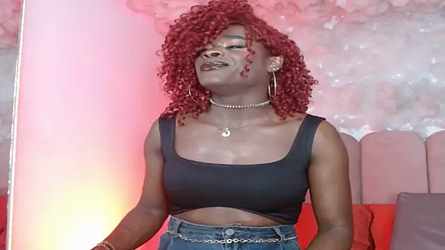 Snapshot of puca_ebony chatting on July 4, 2026, 5:08 pm puca ebony online show from July 4, 2026, 5:08 pm