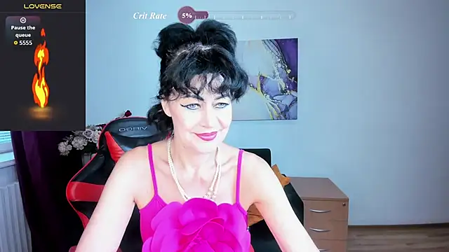 Snapshot of Silvia_Wallec chatting on June 27, 2026, 5:12 am Silvia Wallec online show from June 27, 2026, 5:12 am