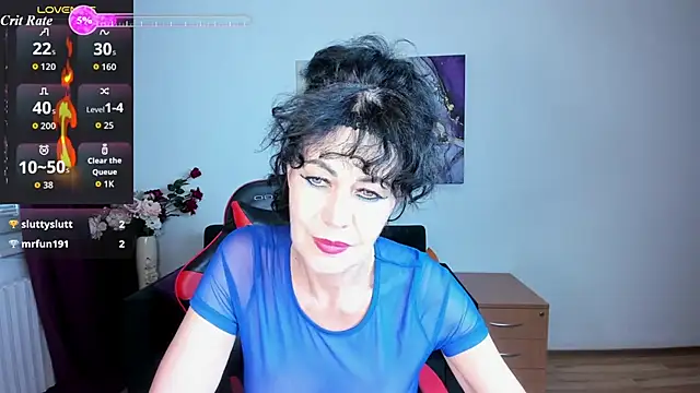 Snapshot of Silvia_Wallec chatting on July 4, 2026, 5:19 pm Silvia Wallec online show from July 4, 2026, 5:19 pm