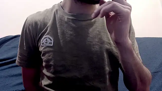 henryaxe online show from March 11, 2025, 2:18 pm