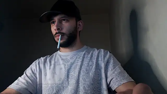 henryaxe online show from October 20, 2025, 2:56 am