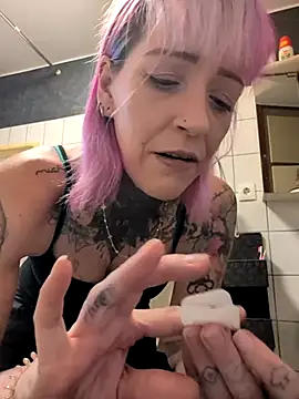 Micky Mouth online show from November 27, 2025, 10:06 am