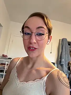 ketarisenup online show from February 16, 2025, 10:54 pm