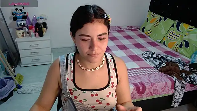 soniafuckboobs online show from June 3, 2026, 2:33 pm