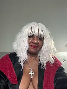 BreanaDivine online show from February 28, 2025, 1:47 am