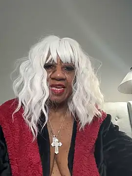 BreanaDivine online show from March 2, 2025, 9:22 pm