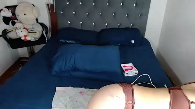 Chantal hott online show from March 3, 2026, 9:21 pm