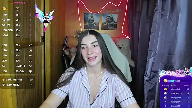 Fiery Brunette  online show from January 5, 2025, 5:30 pm