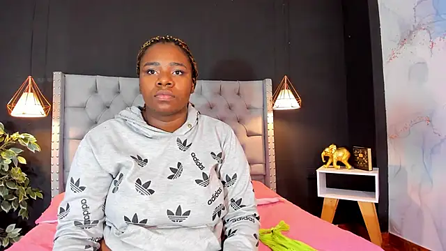 Tammy  vega  online show from February 11, 2025, 3:50 am