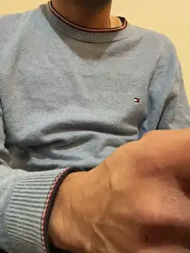 Snapshot of rhuh3991 chatting on January 13, 2025, 7:42 pm rhuh3991 online show from January 13, 2025, 7:42 pm