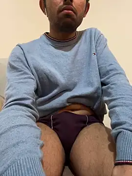 Snapshot of rhuh3991 chatting on January 14, 2025, 4:29 pm rhuh3991 online show from January 14, 2025, 4:29 pm