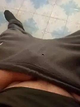 Snapshot of Mattias38 chatting on October 24, 2025, 9:22 pm Mattias38 online show from October 24, 2025, 9:22 pm