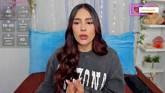 HazzelGray online show from October 24, 2025, 3:41 pm