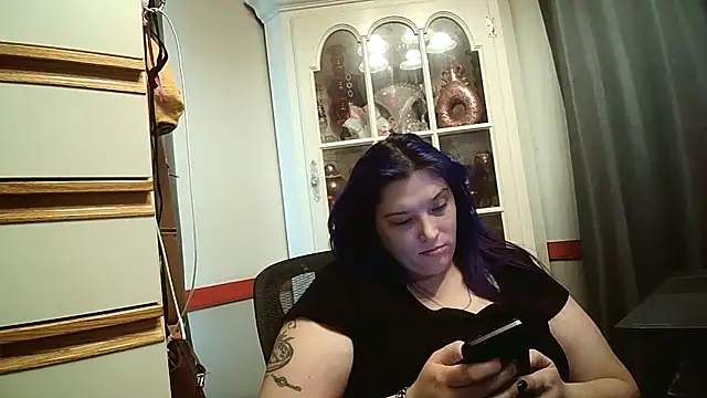 EXOTICLEXXXI online show from April 7, 2026, 4:07 pm