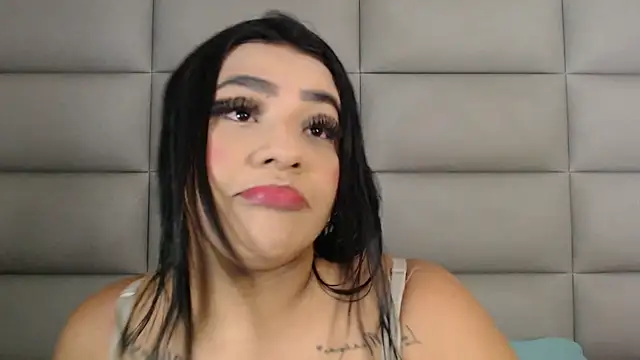 emily brontee  online show from March 15, 2025, 12:34 pm