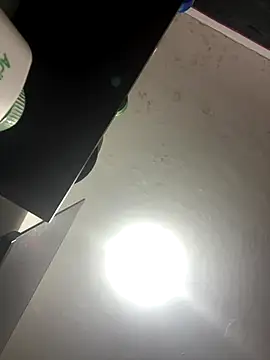 emily brontee  online show from September 9, 2025, 11:43 am