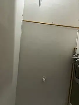 emily brontee  online show from September 30, 2025, 11:37 am