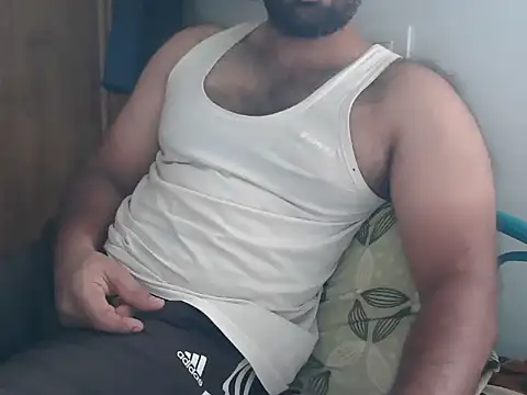 Snapshot of Tamil_Boy28 chatting on May 12, 2026, 8:44 am Tamil Boy28 online show from May 12, 2026, 8:44 am