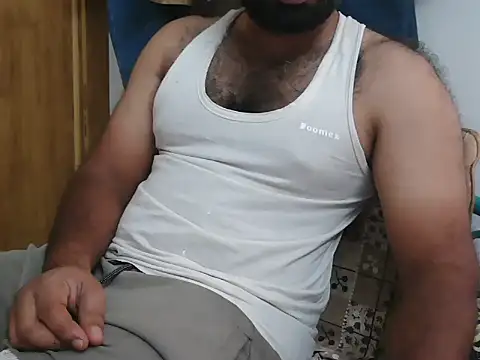 Snapshot of Tamil_Boy28 chatting on May 28, 2026, 3:48 am Tamil Boy28 online show from May 28, 2026, 3:48 am