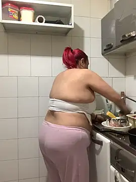 Sammy owens  online show from April 21, 2026, 5:06 pm