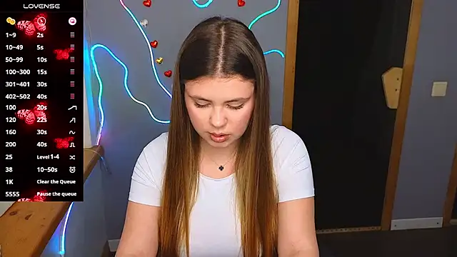 IsabellaBler online show from February 9, 2025, 1:25 pm