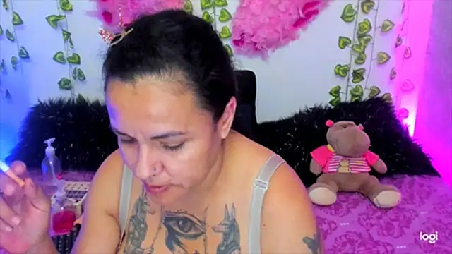 MegamKim online show from November 24, 2025, 11:59 pm