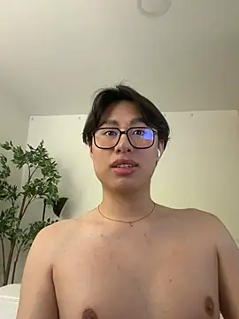 Snapshot of SrLuis18 chatting on June 12, 2026, 9:46 pm SrLuis18 online show from June 12, 2026, 9:46 pm