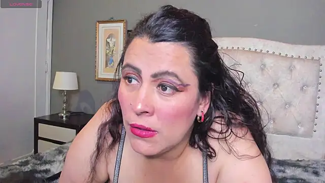 MarthinaBaker online show from March 13, 2025, 8:54 pm