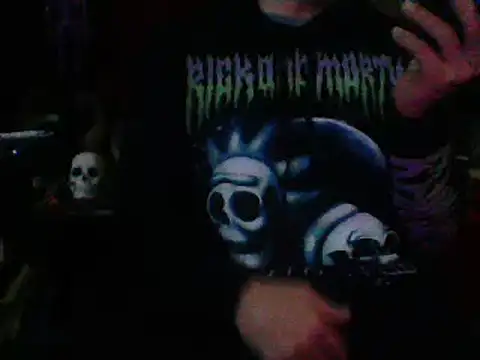 mrdemoncrowly online show from November 4, 2025, 4:33 am