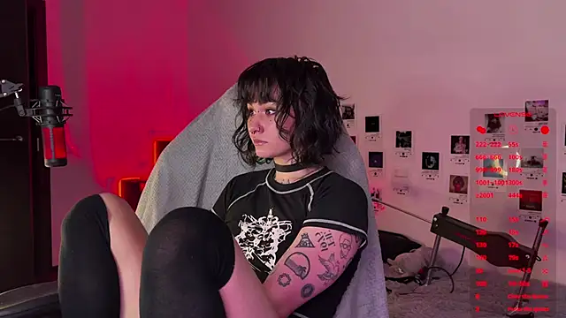 deadlysweet online show from December 2, 2024, 11:18 pm