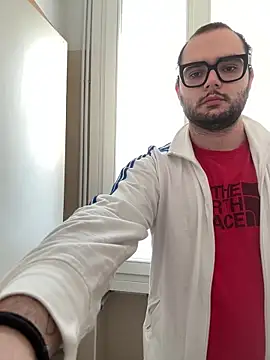 Snapshot of Diegodaddy01 chatting on November 9, 2025, 1:31 pm Diegodaddy01 online show from November 9, 2025, 1:31 pm