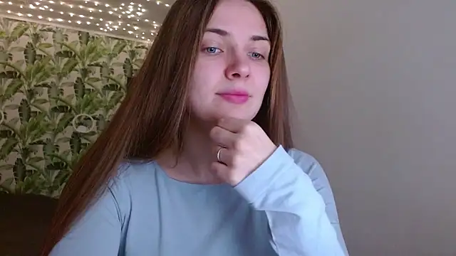 Olivia shine online show from December 5, 2025, 5:16 am