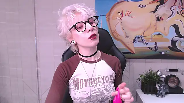  Moonlight t online show from January 16, 2025, 5:32 am