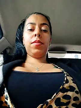 Emily Wane online show from November 18, 2025, 4:44 pm