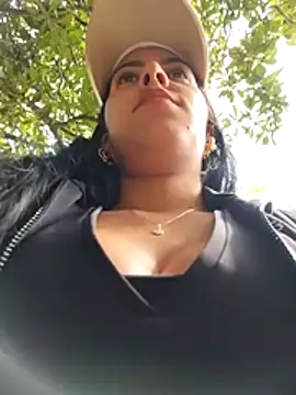 Emily Wane online show from April 18, 2026, 7:07 pm