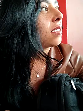 Emily Wane online show from April 19, 2026, 5:01 pm