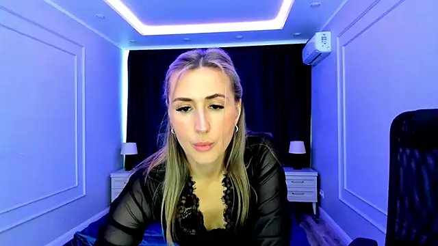 PassionGlow online show from February 2, 2025, 9:40 am