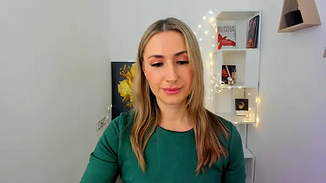 PassionGlow online show from February 10, 2025, 3:35 am