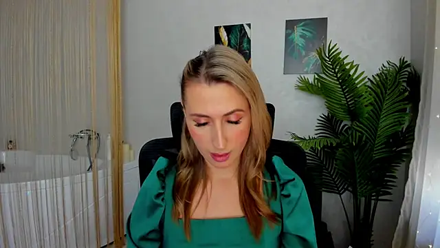 PassionGlow online show from February 14, 2025, 11:31 am