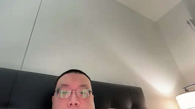 slaveasianboy online show from June 3, 2026, 2:33 pm
