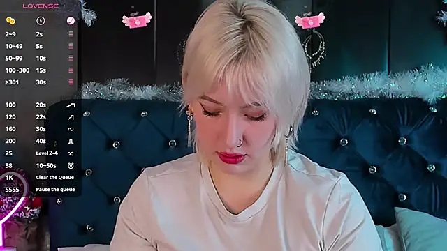 Snapshot of RachelCart chatting on January 24, 2025, 3:43 am RachelCart online show from January 24, 2025, 3:43 am