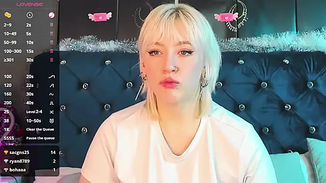 Snapshot of RachelCart chatting on January 24, 2025, 8:55 am RachelCart online show from January 24, 2025, 8:55 am