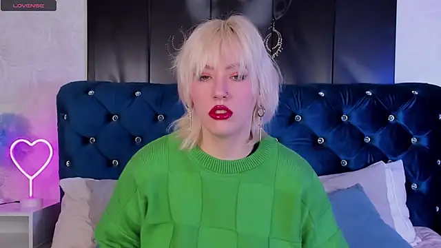 Snapshot of RachelCart chatting on January 29, 2025, 3:54 am RachelCart online show from January 29, 2025, 3:54 am