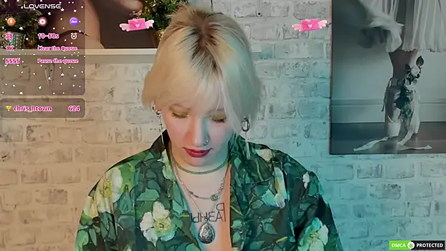 Snapshot of RachelCart chatting on February 17, 2025, 9:56 am RachelCart online show from February 17, 2025, 9:56 am