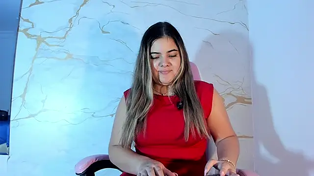 EVELIN MASON online show from June 4, 2026, 7:42 pm