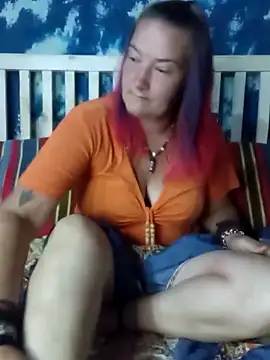 Snapshot of GingerKtm21 chatting on January 11, 2025, 7:27 pm GingerKtm21 online show from January 11, 2025, 7:27 pm