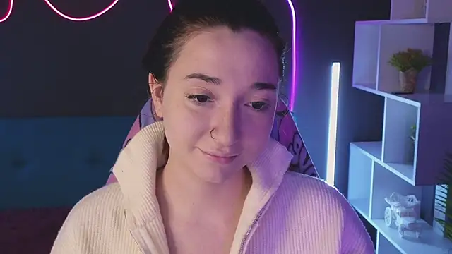 YasmineWest online show from December 3, 2024, 1:30 am