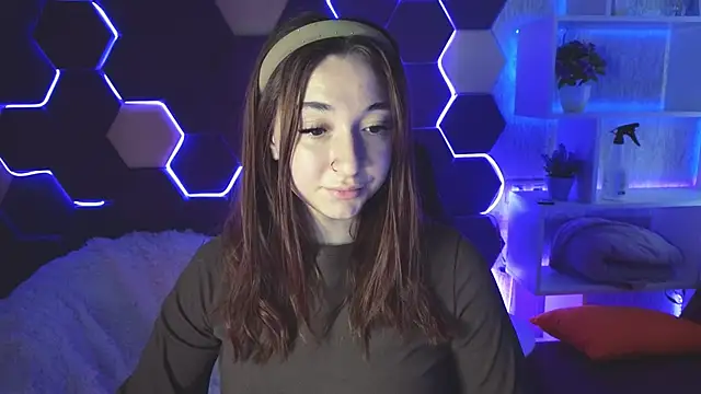 YasmineWest online show from December 20, 2024, 4:20 am